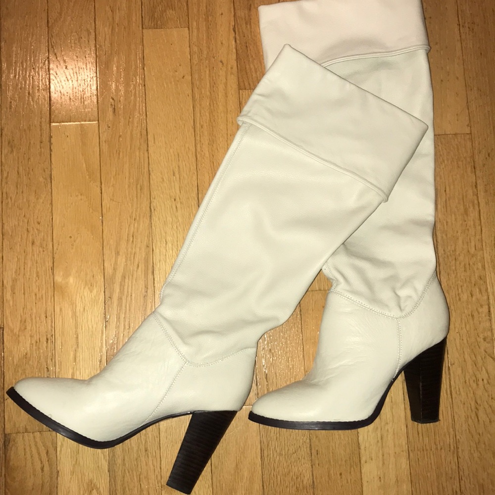 White leather heeled boots